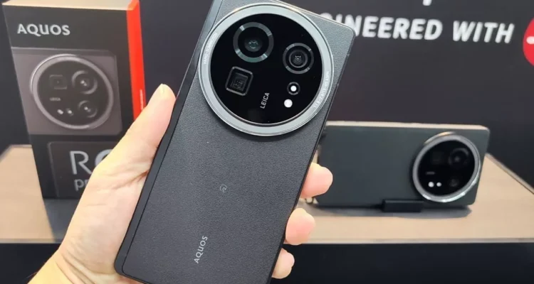 Sharp AQUOS R9 Pro