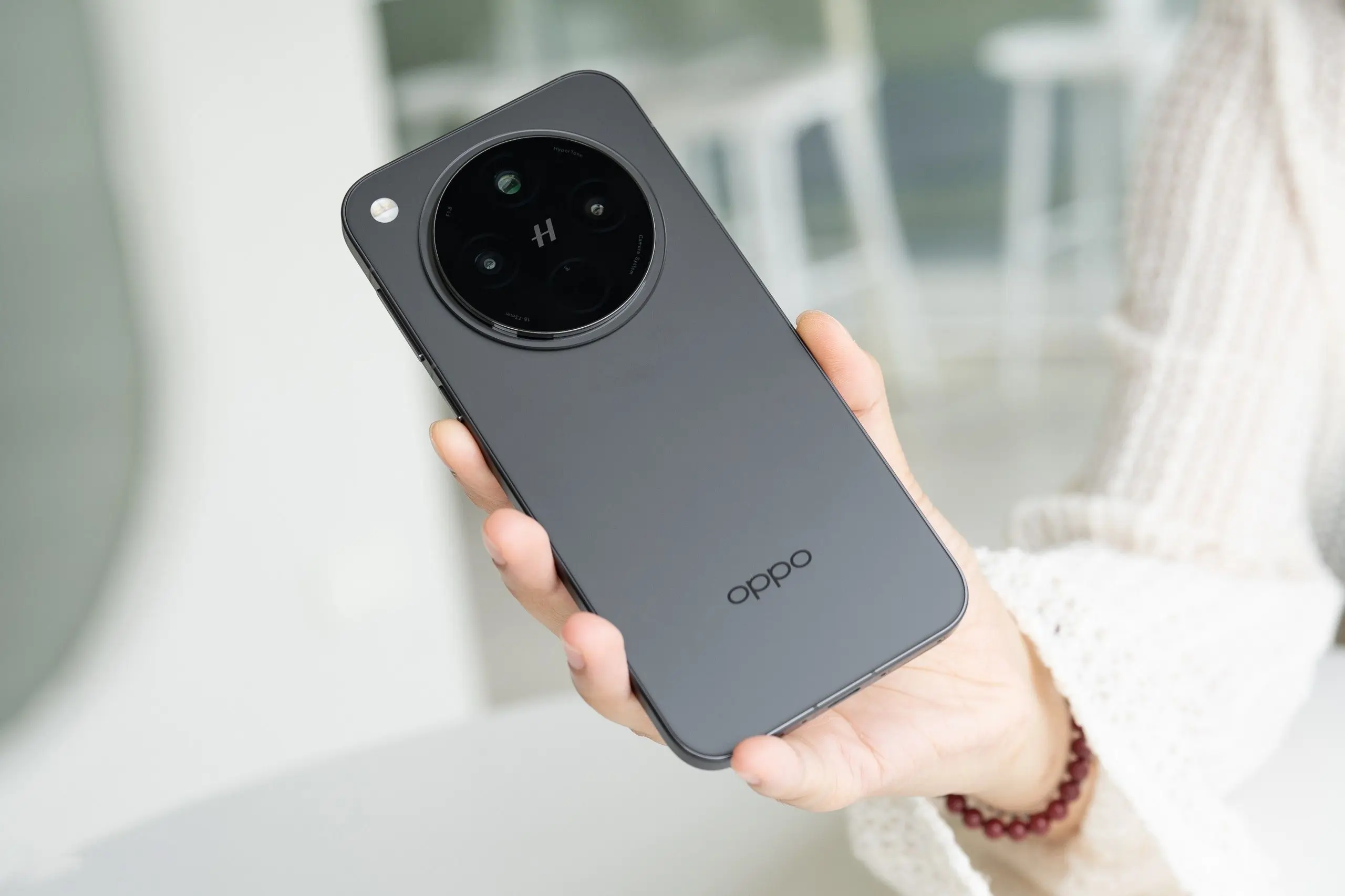 Oppo Find X8