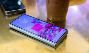 Samsung Galaxy Z Fold 6