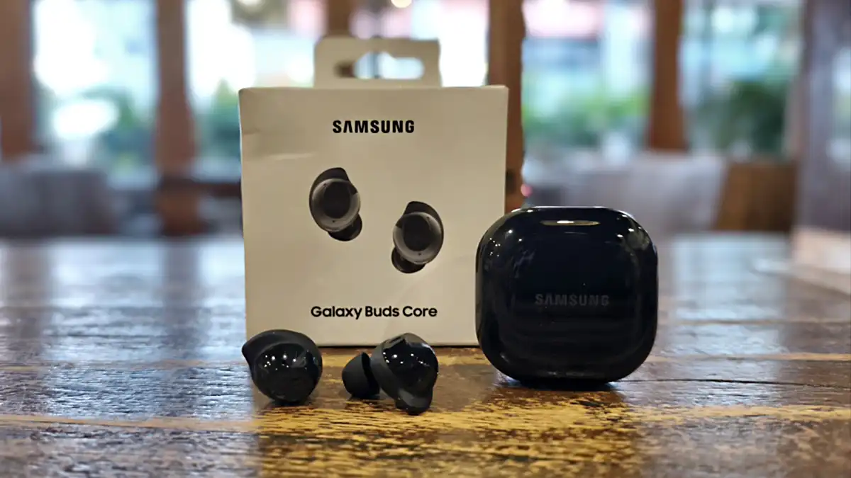 Rekomendasi Aksesoris Samsung 2025: Case, Charger, dan Earbuds yang Wajib Dimiliki