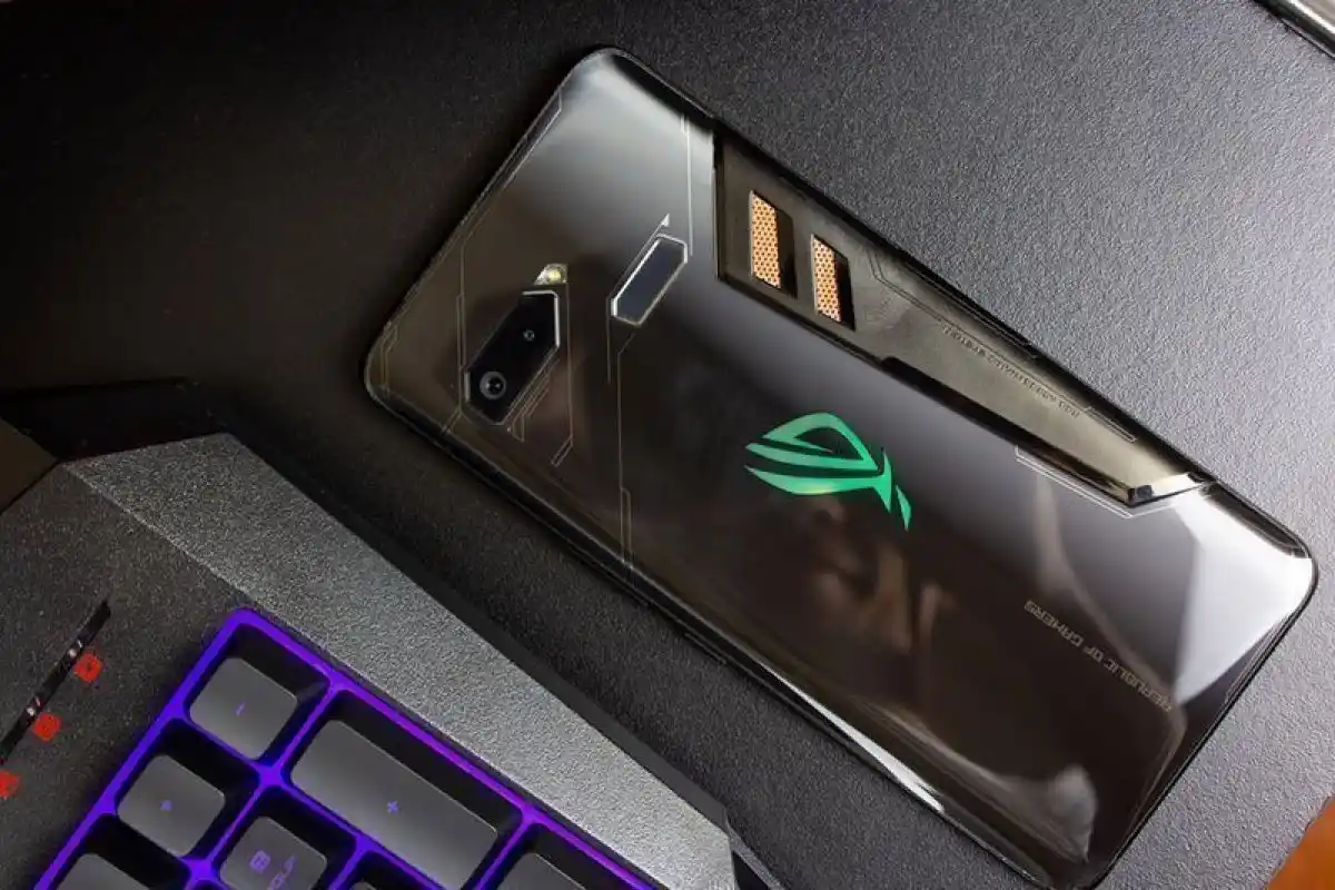 Asus Harga Terbaik Rekomendasi Smartphone Pintar yang Layak Diburu Tahun Ini