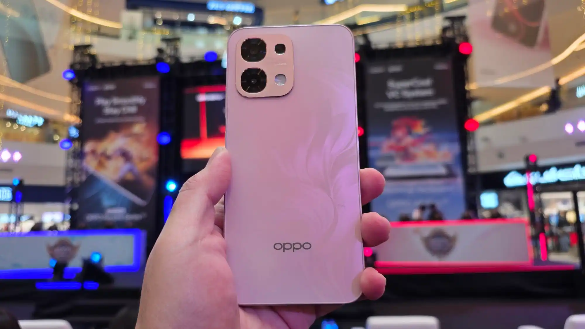 HP OPPO Terbaru dari Shenzhen China, Dari Find X9 Pro Sampai A6 Pro 5G