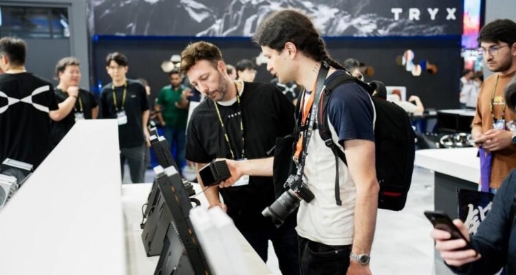 Tren Smartphone Global 2026, Inovasi AI yang Mengubah Cara Orang Menggunakan Ponsel Tren Smartphone Global 2026, Inovasi AI yang Mengubah Cara Orang Menggunakan Ponsel