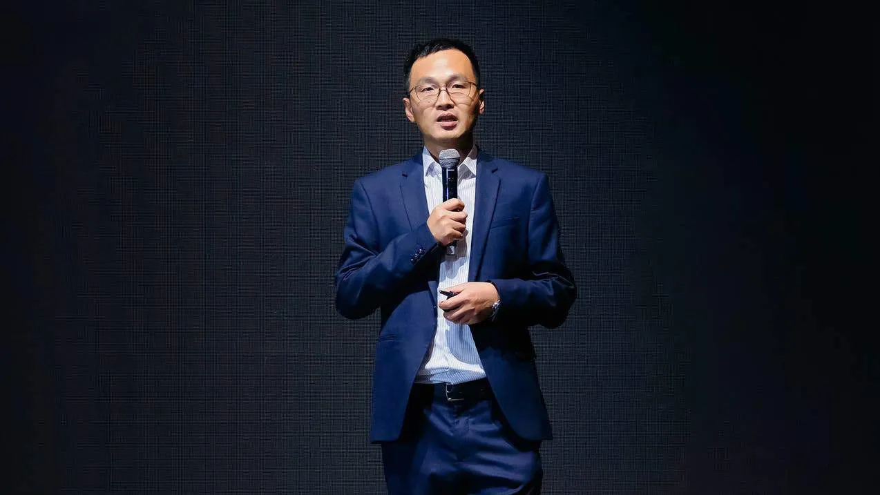 CEO Infinix Benjamin Jiang dan Cara Merek Ini Merebut Pasar Anak Muda