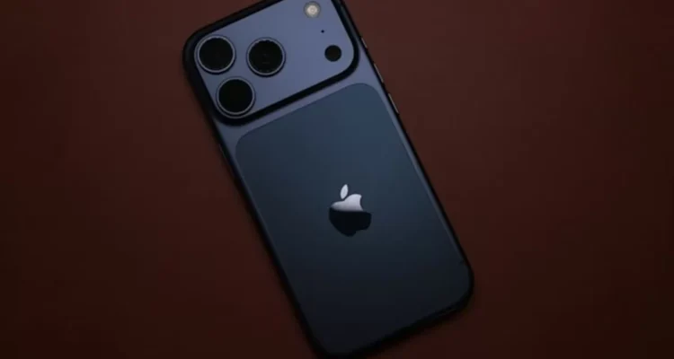 Keunggulan iPhone 18, Chip 2 Nanometer dan Kamera yang Lebih Serius Keunggulan iPhone 18, Chip 2 Nanometer dan Kamera yang Lebih Serius